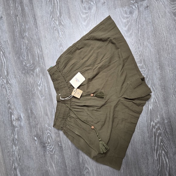 Faherty Women's Marina Seersucker Short Military Olive Green Size Small NWT